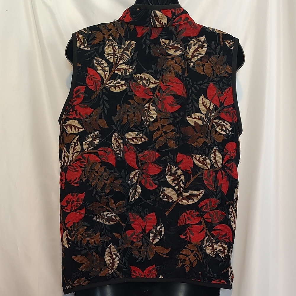 Source Unknown Black And Red Leaf Pattern Vest - image 6